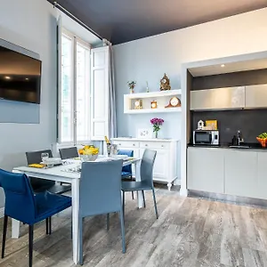 Apartament Cherubini Palace Thematic, Florencja